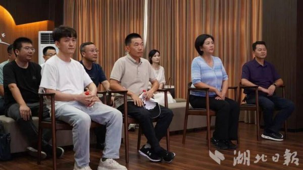 民银证券 “松滋吉他”吸引多家乐器企业组团考察